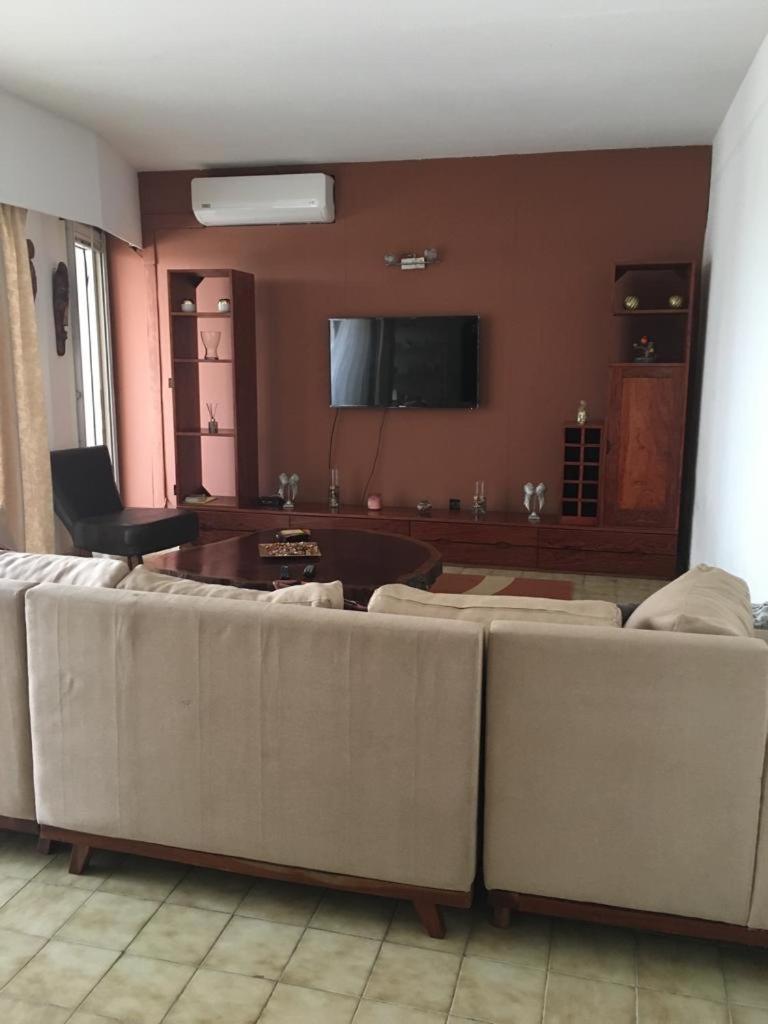 דואלה F4 Appartement Bonanjo מראה חיצוני תמונה